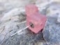 Preview: Ohrstecker hellrosa Würfel Quadrat Crushed Ice